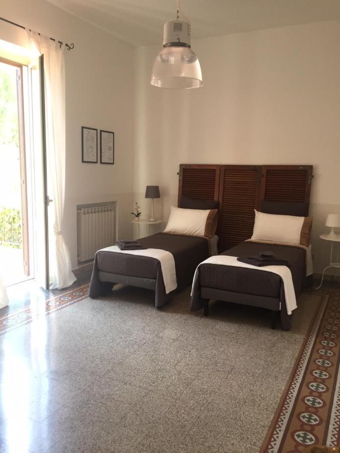 Villa La Rina Palerme Extérieur photo